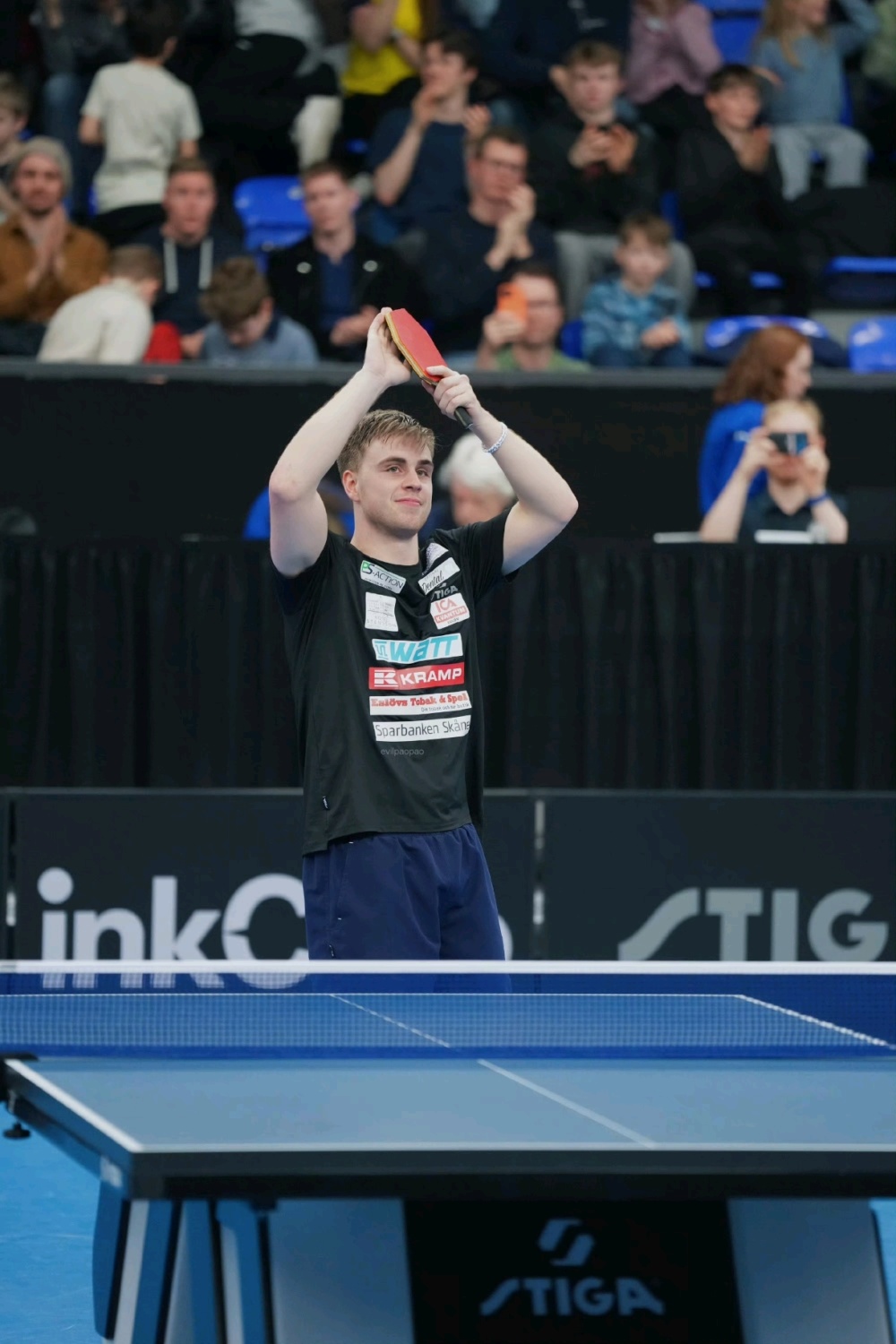 1xBit体育app下载地址-瑞典选手在射击比赛中稳占领先