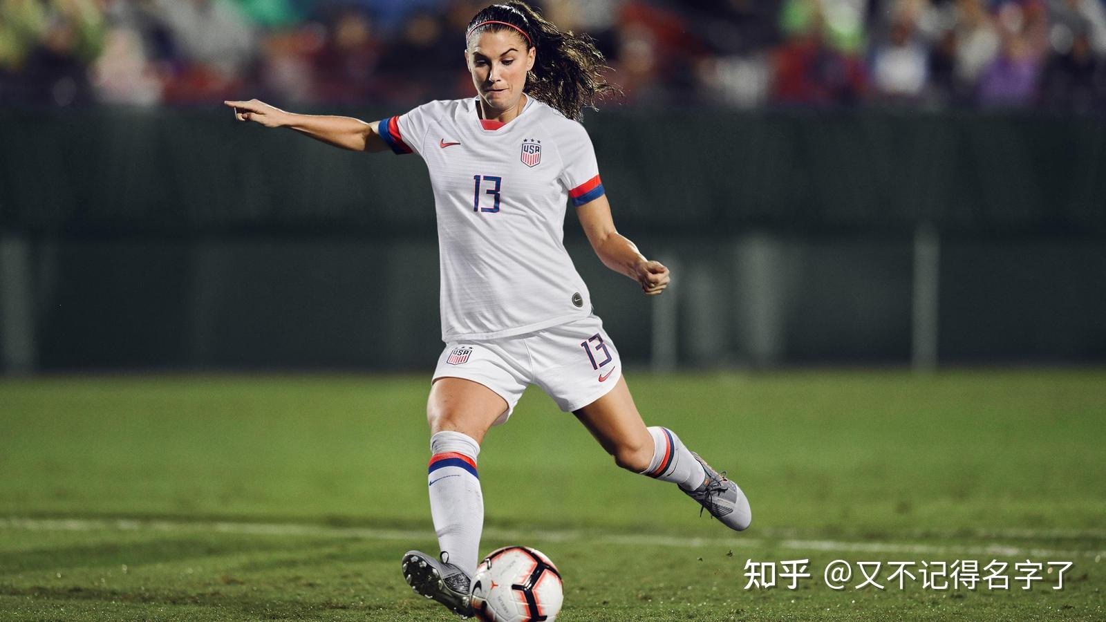 1xBit体育教练-挪威女足战队获得惊险胜利，晋级淘汰赛